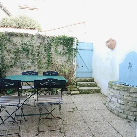 330 Carnot 8 - Plein Centre-village Villa *