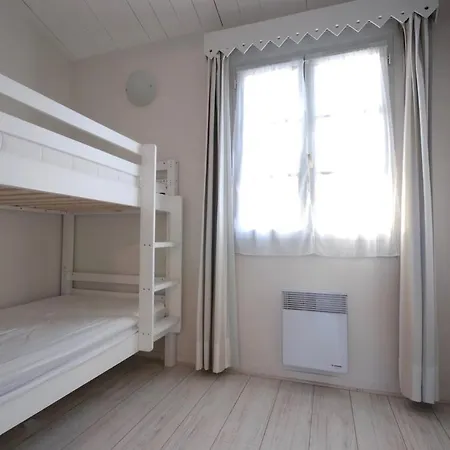 330 Carnot 8 - Plein Centre-village *